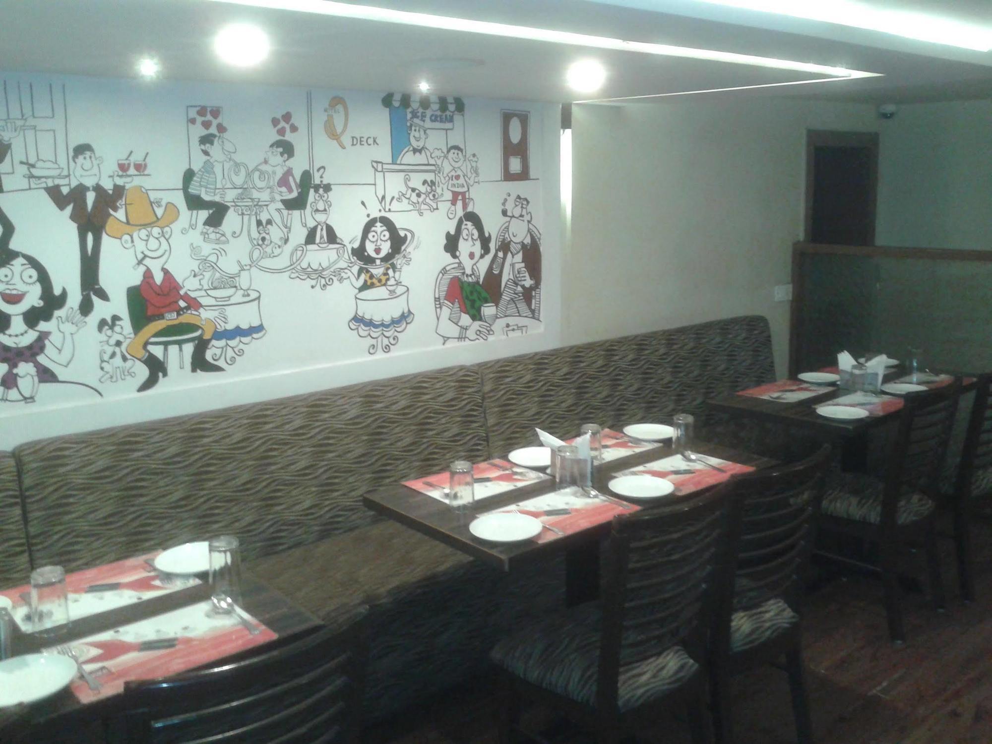 Hotel Q Deck Βομβάη Εξωτερικό φωτογραφία